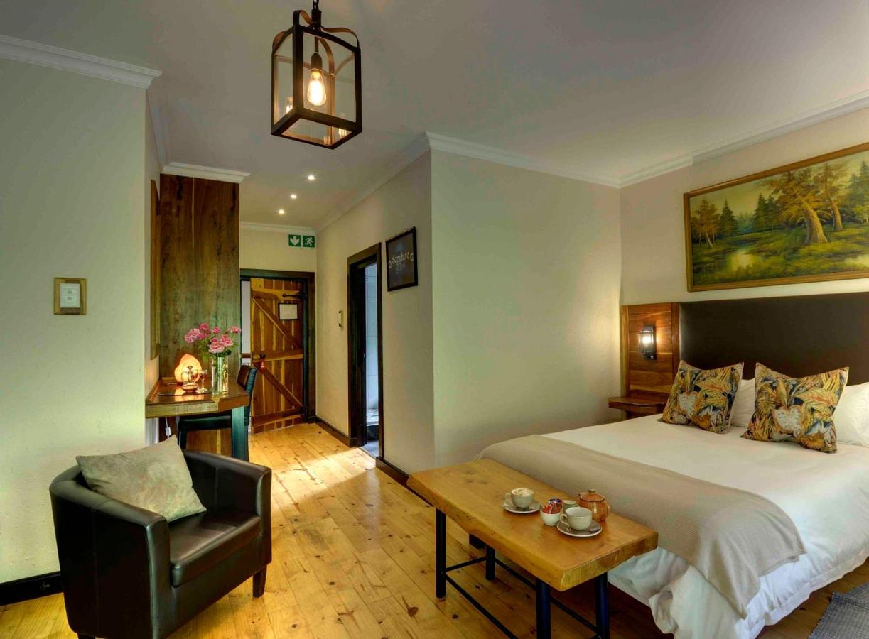 Luxury Triple Room