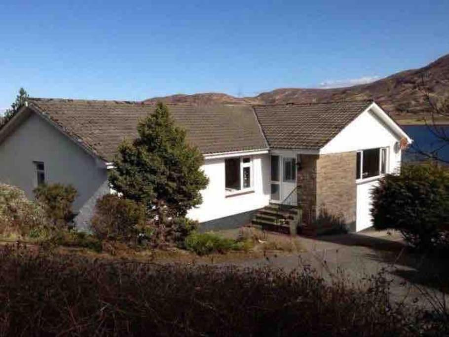 B&B Broadford - Dunmara: Self Catering Cottage on the Isle of Skye - Bed and Breakfast Broadford