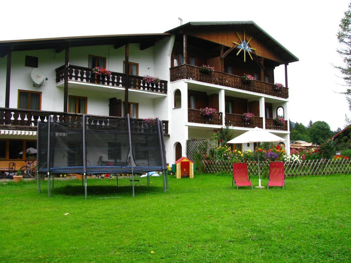 Gästehaus Brandnerhof - B&B