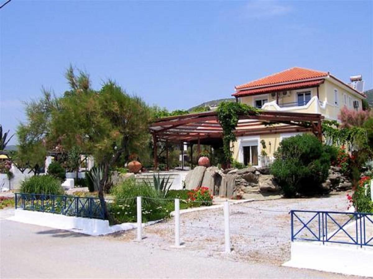 Oasis studios - B&B Psilí Ámmos