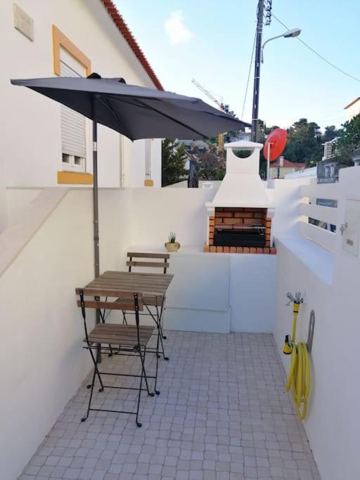 Casa da Praia da Poça - Apartamento Íris - B&B Estoril