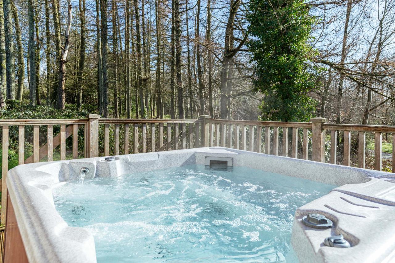 B&B Newton Stewart - Lord Galloway 31 with Hot Tub - Bed and Breakfast Newton Stewart