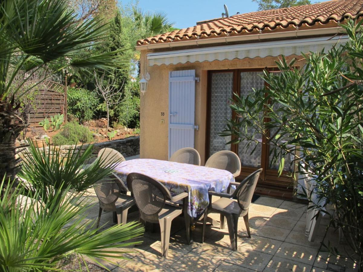 B&B La Motte - Holiday Home Le Clos d'Azur 1 - LMO138 by Interhome - Bed and Breakfast La Motte