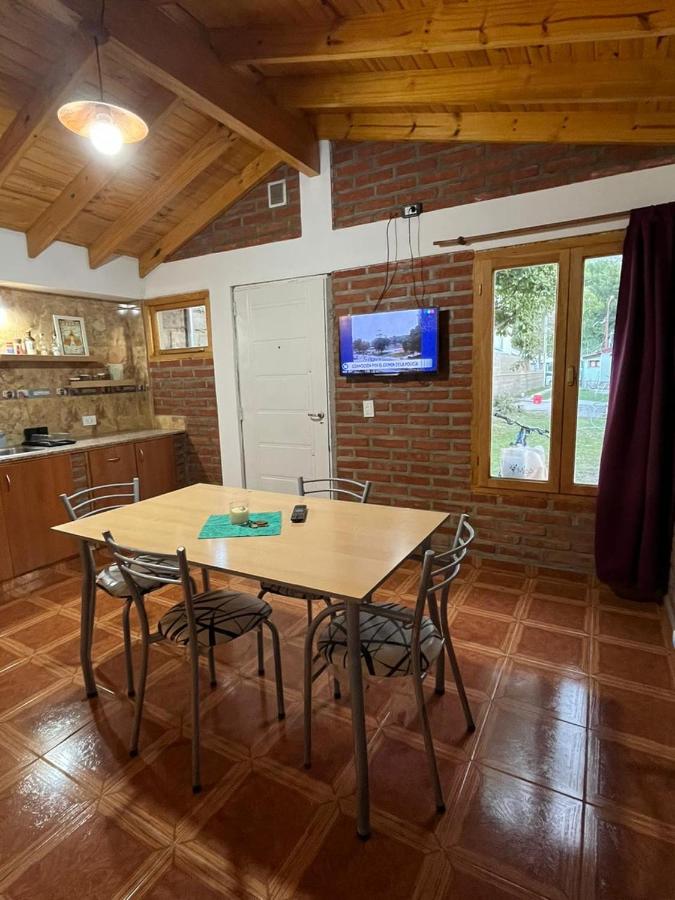 B&B Esquel - Araucarias Apart - Bed and Breakfast Esquel