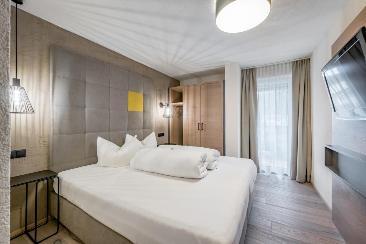 Apartment mit Balkon