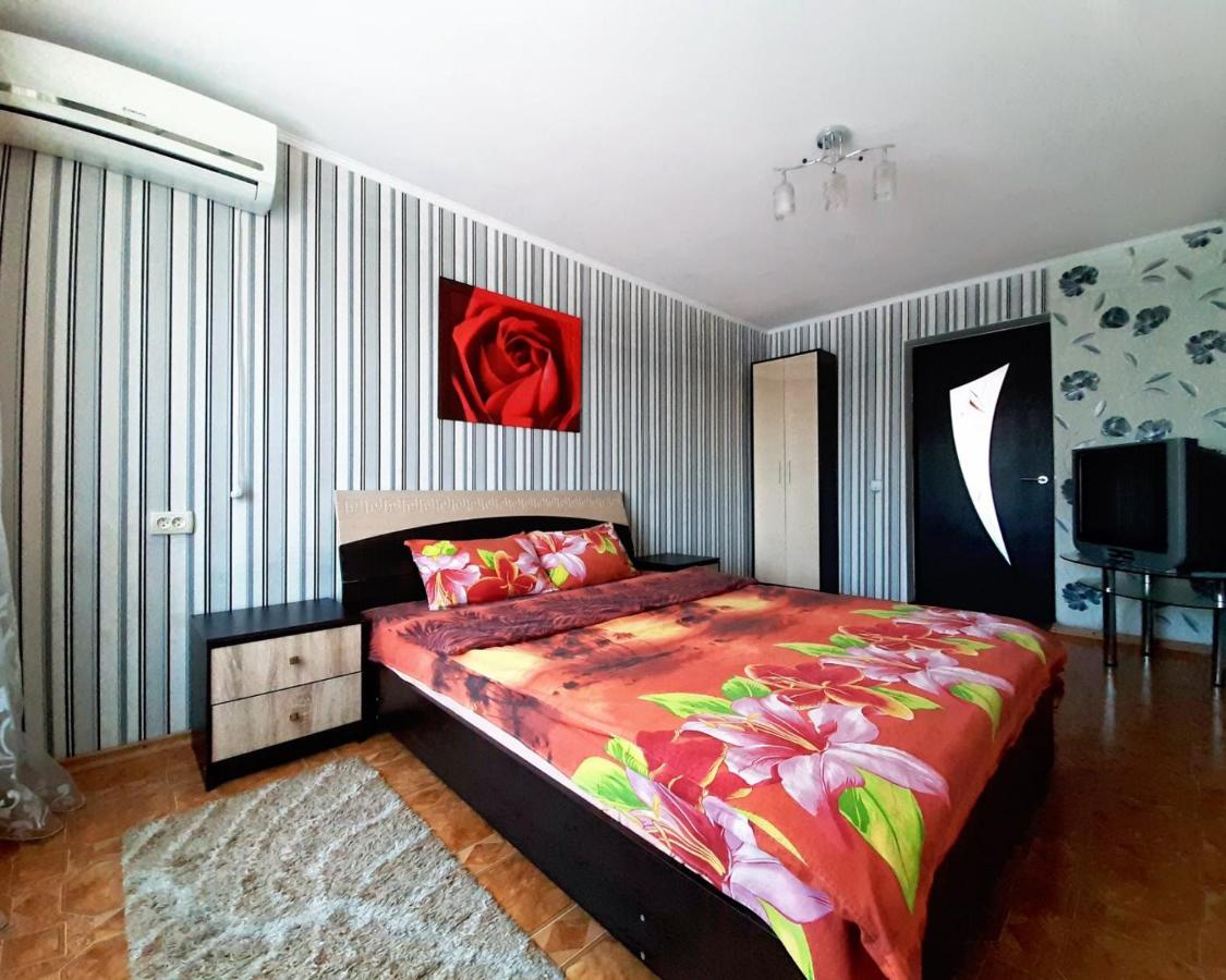 B&B Poltawa - ApartPoltava 2-room apartment near UMSA, ПДМУ, Звітна документація для відрядження - Bed and Breakfast Poltawa