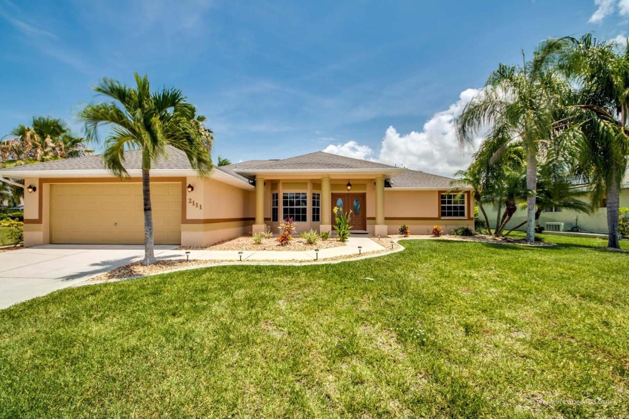 B&B Cape Coral - Villa Sunseeker - 6 guest holiday villa - Bed and Breakfast Cape Coral