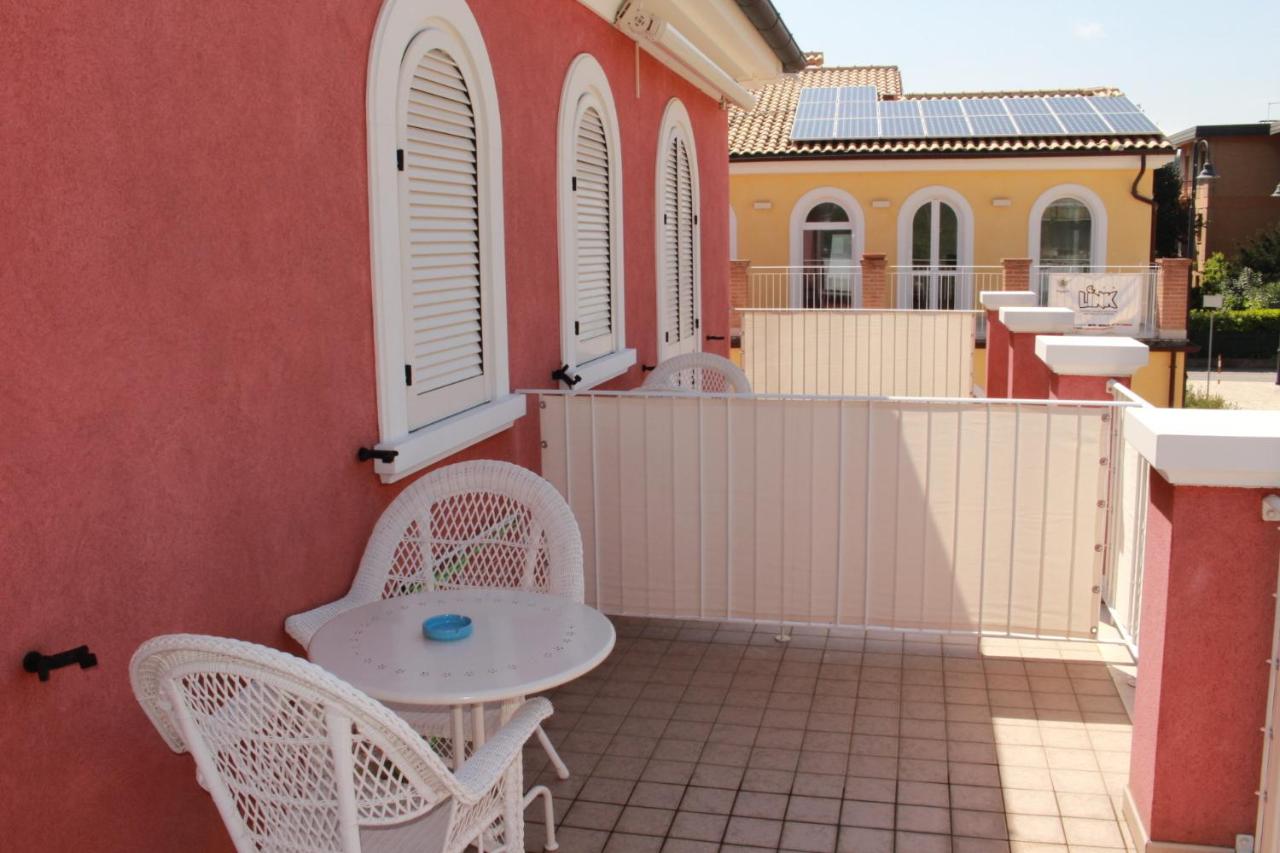 King Room with Balcony