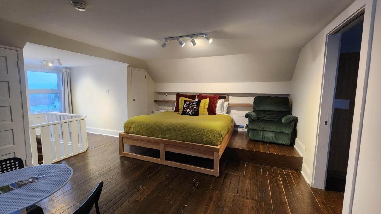 Suite with City View
