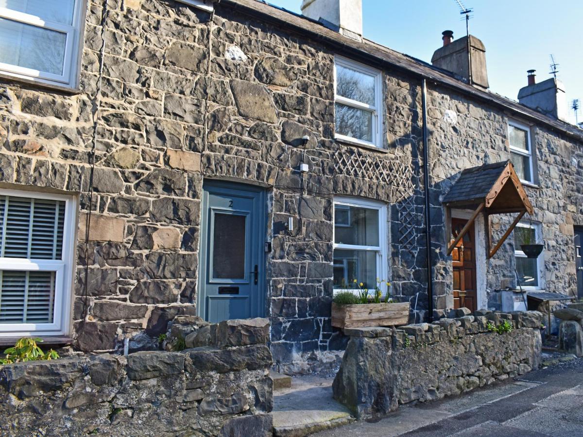 B&B Llanfairfechan - Nant Y Felin - Bed and Breakfast Llanfairfechan