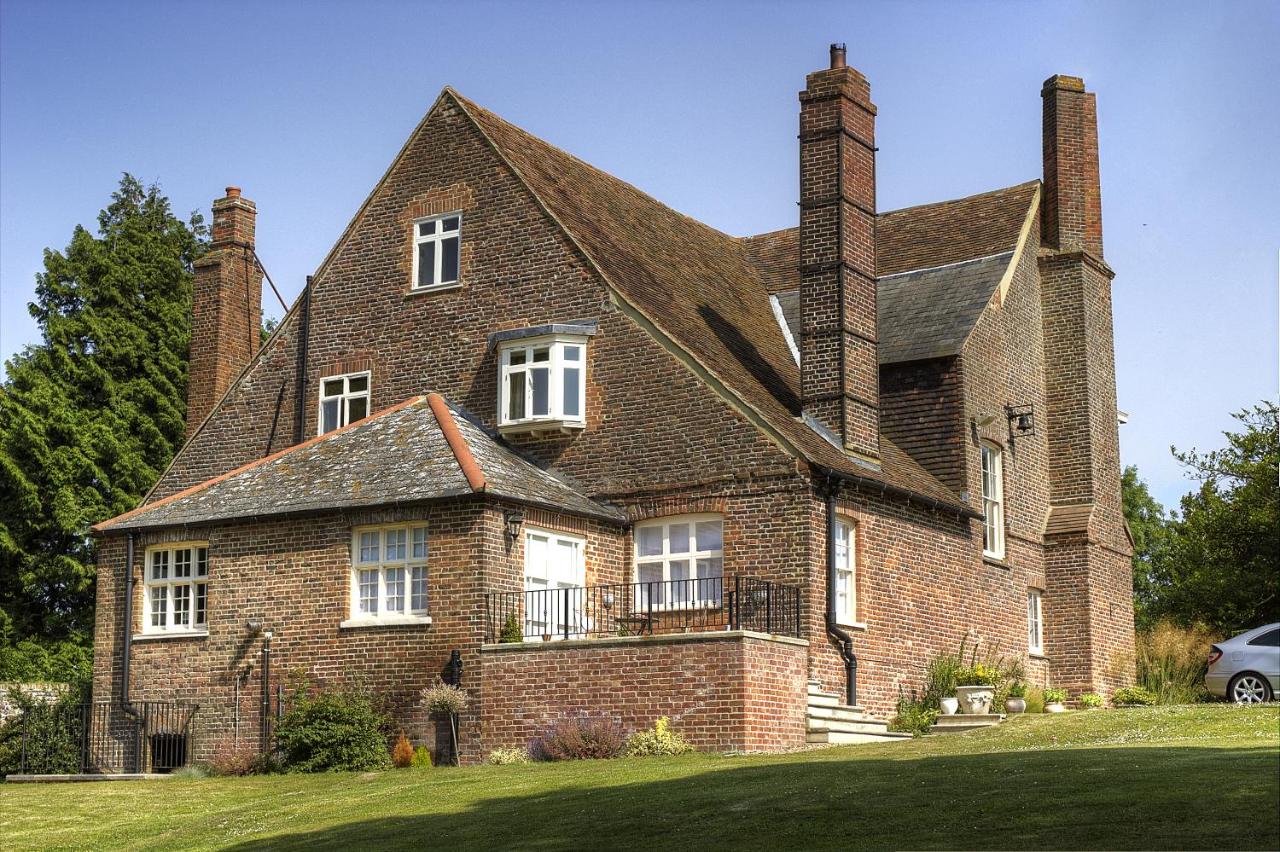 Goss Hall - B&B Sandwich