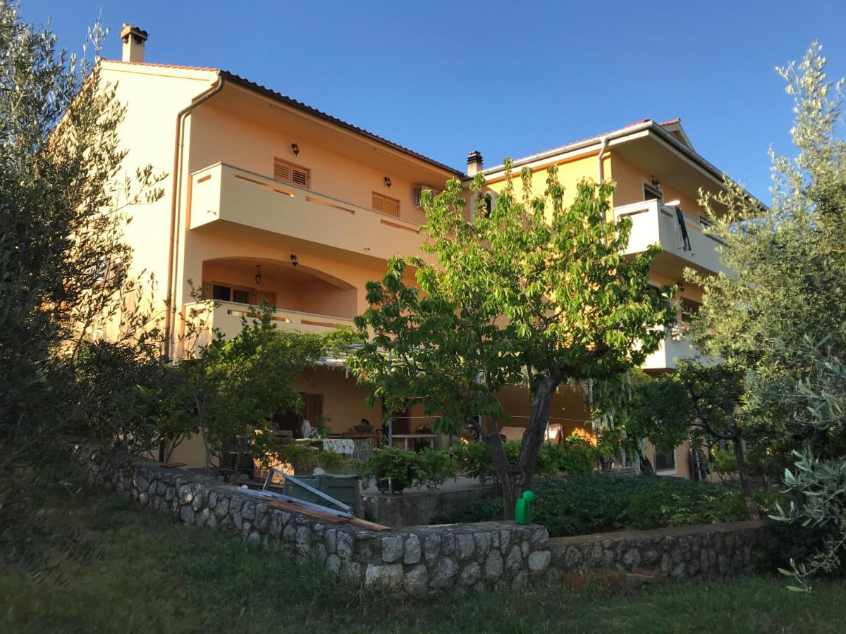 Apartment mit 2 Schlafzimmern