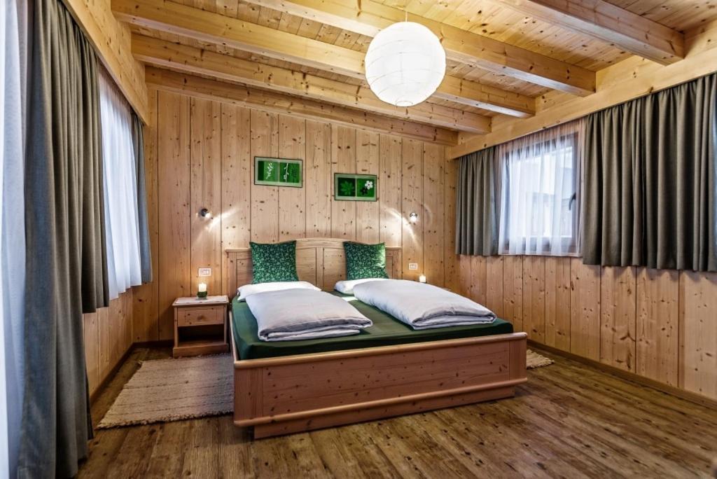 Two-Bedroom Apartment with Balcony