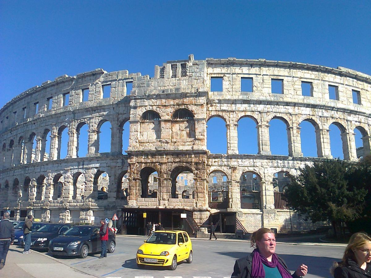 Apartment for Holidays in Pula - Chambres d’hôtes Pula