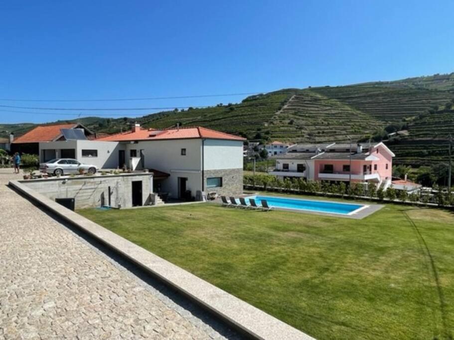 B&B Loureiro - Villa avec piscine dans la région du Douro - Bed and Breakfast Loureiro