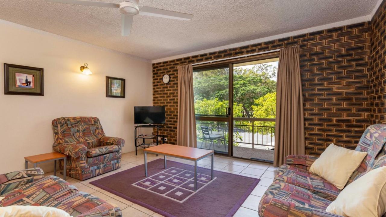 Walk to Surf Beach, Club and Shops - Sands Court Boyd St, Woorim - Chambres d'hôtes Wyreema