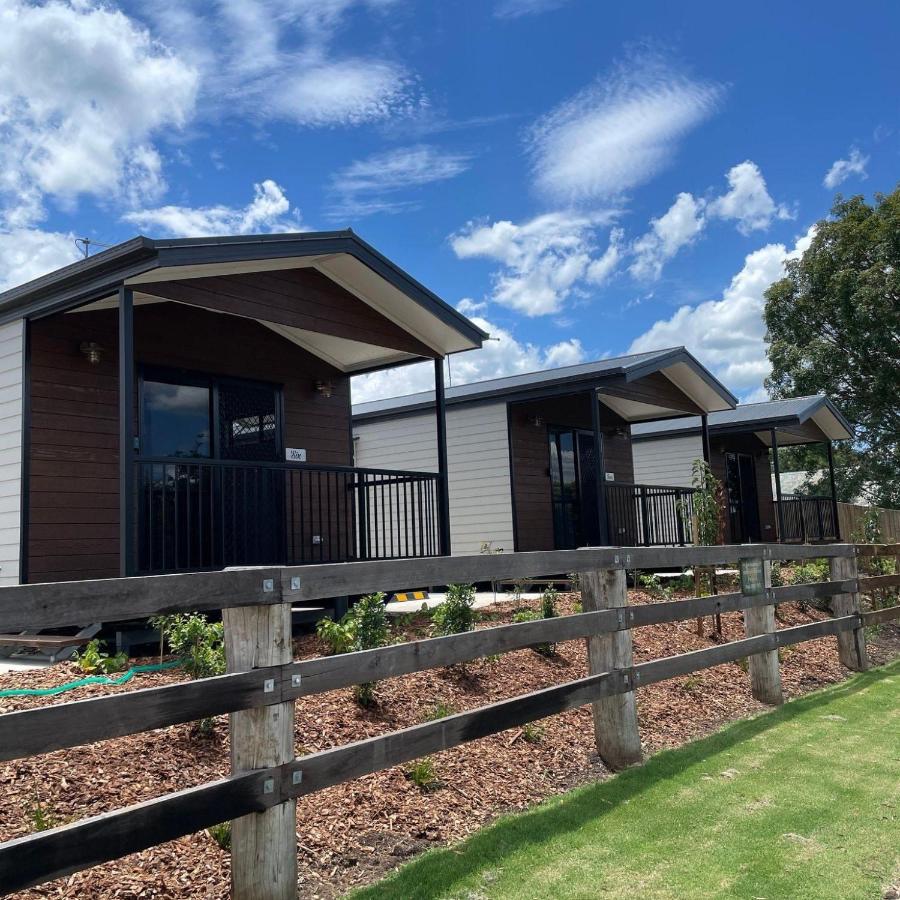 Kenilworth Country Cabins - B&B