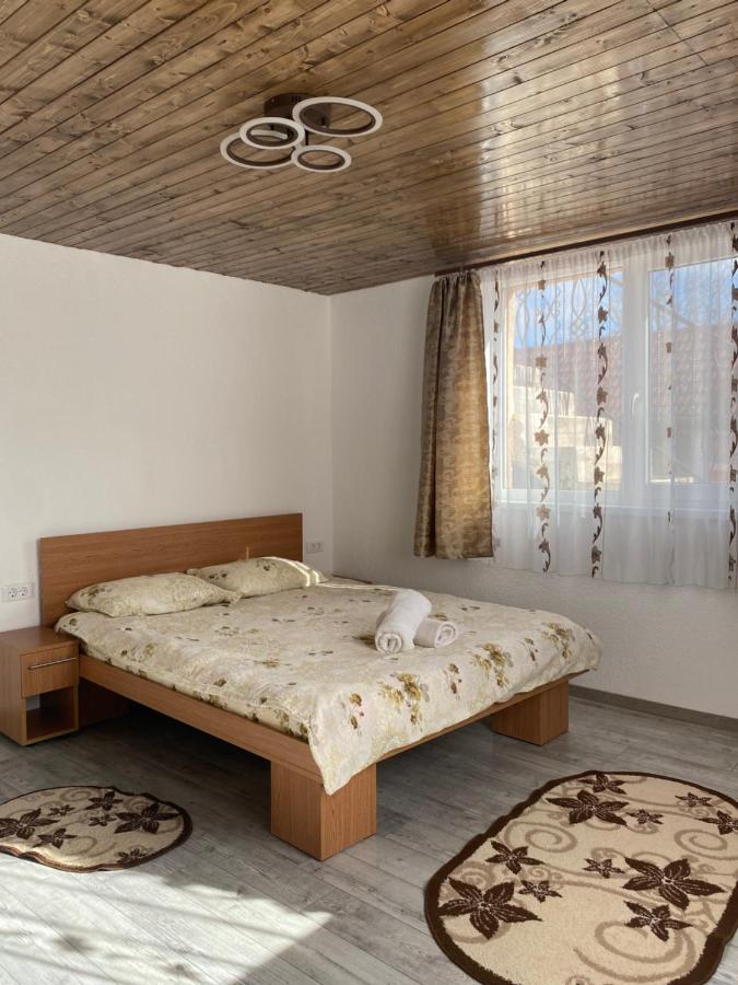 Doppelzimmer mit Gemeinschaftsbad