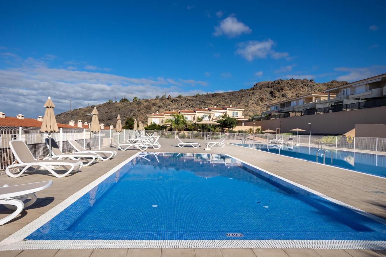 Home2Book Sea View & Design Duplex Los Gigantes - B&B