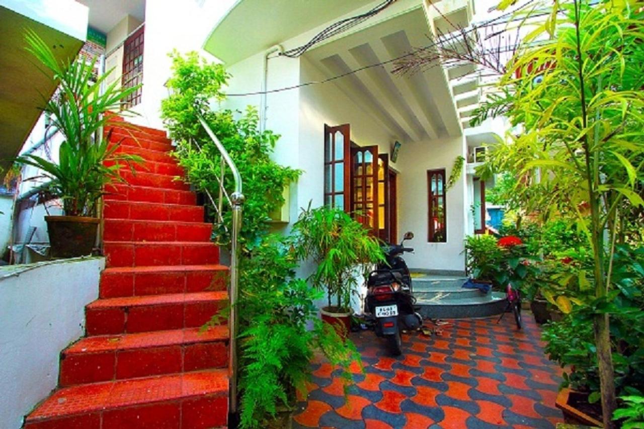 B&B Kochi - ChristVille - Bed and Breakfast Kochi