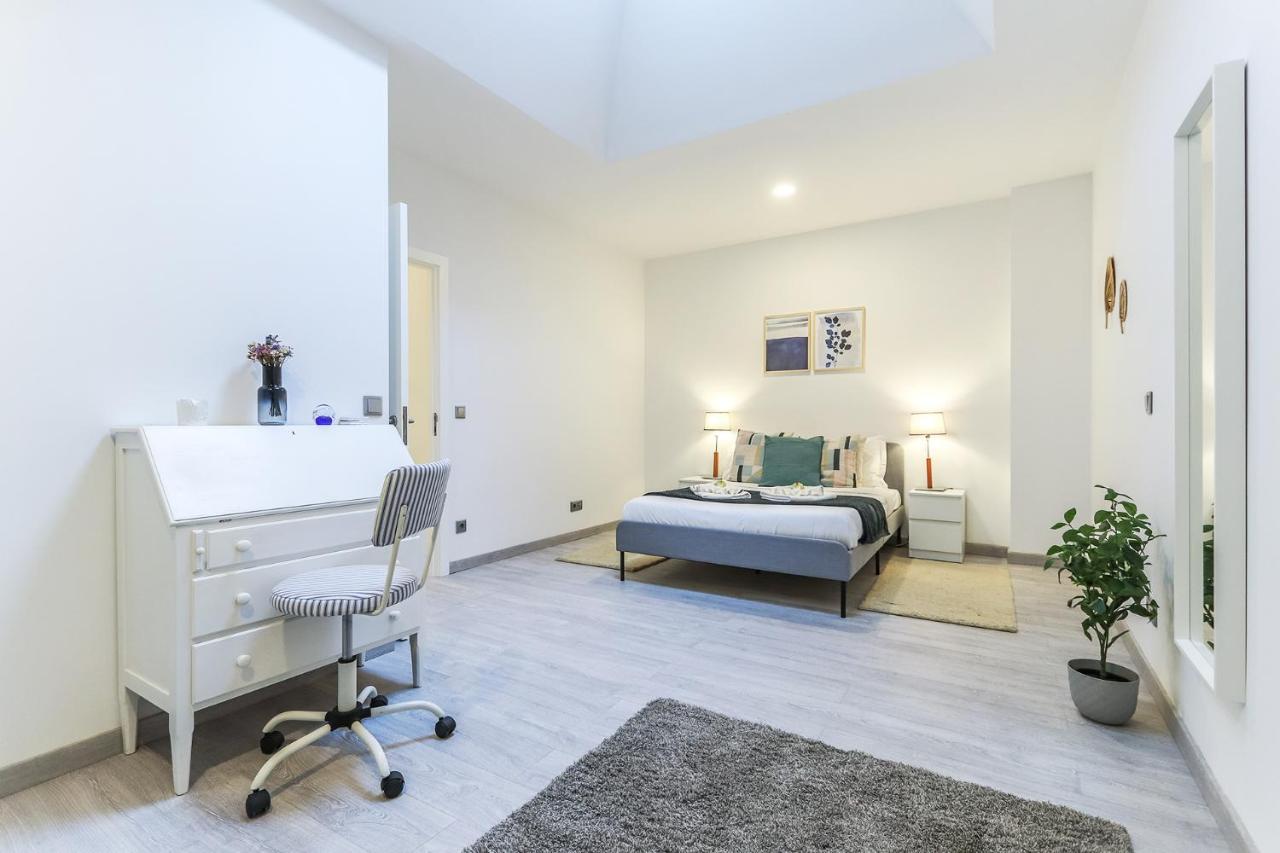 Vita Portucale ! Moscavide Family Apartment - Chambres d’hôtes