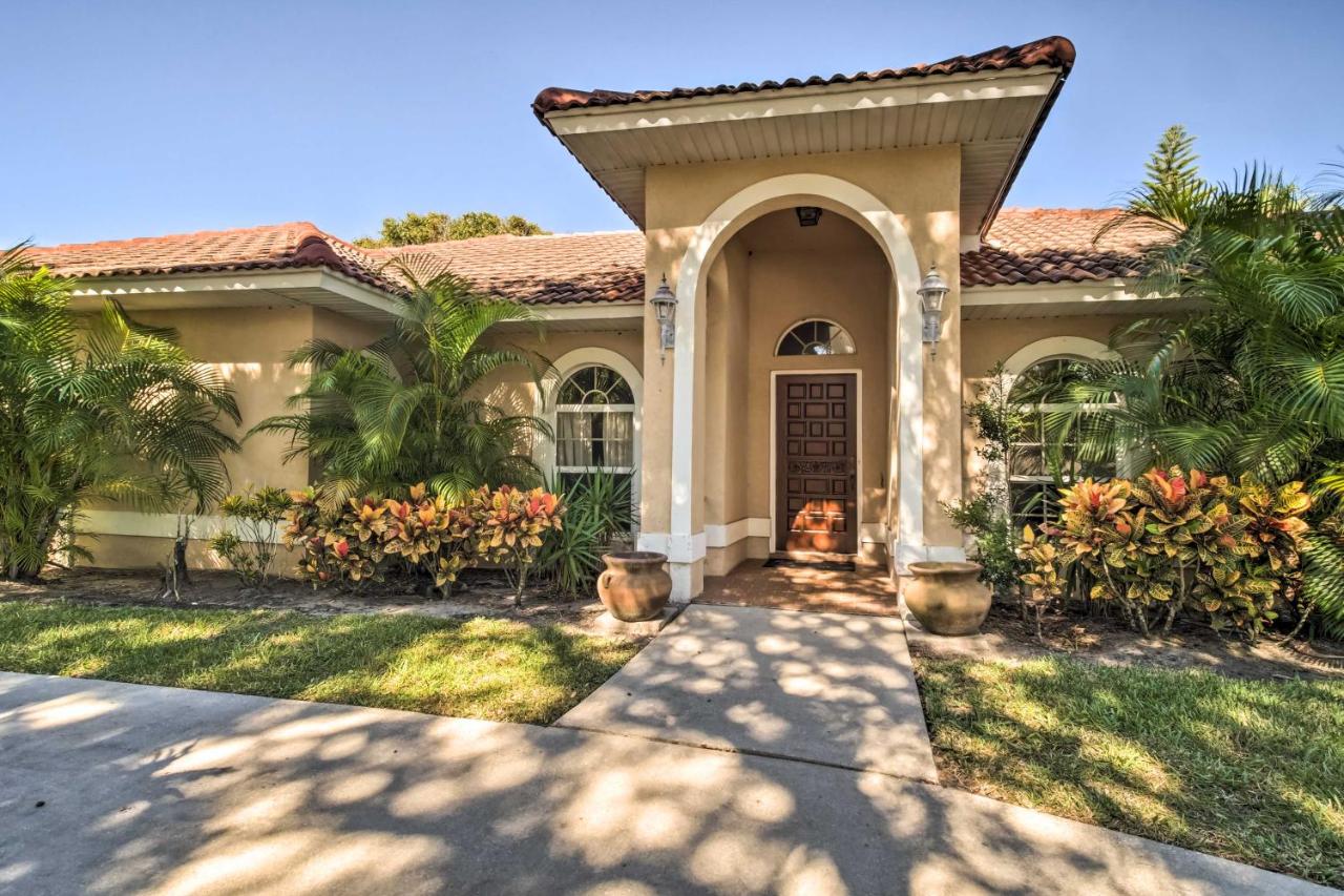 B&B Vero Beach - Pet-Friendly Home in Vero Beach, 1 Mi to Beach! - Bed and Breakfast Vero Beach