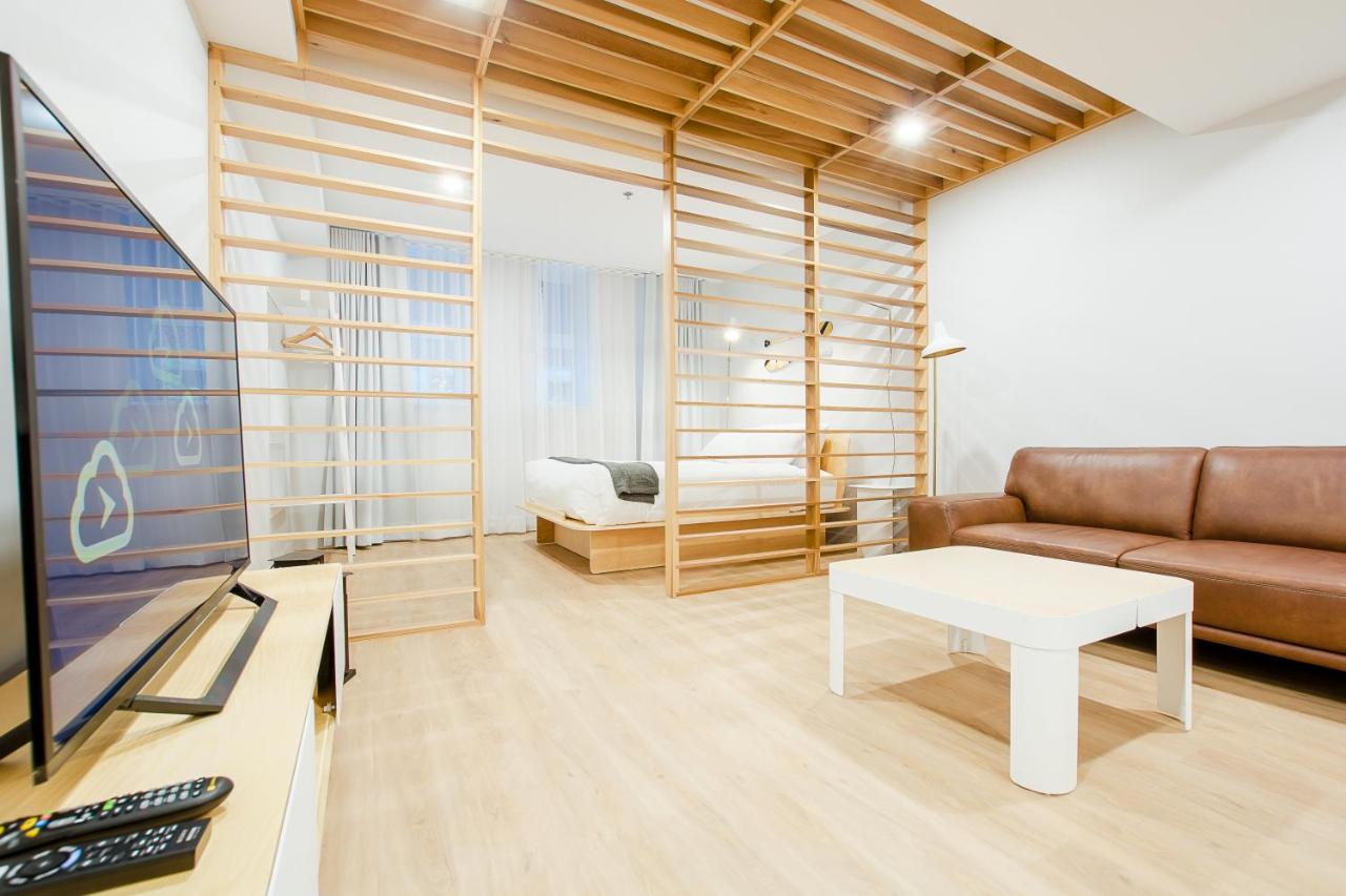 Loft LC103 mit Queensize-Bett und Schlafsofa im Souterrain