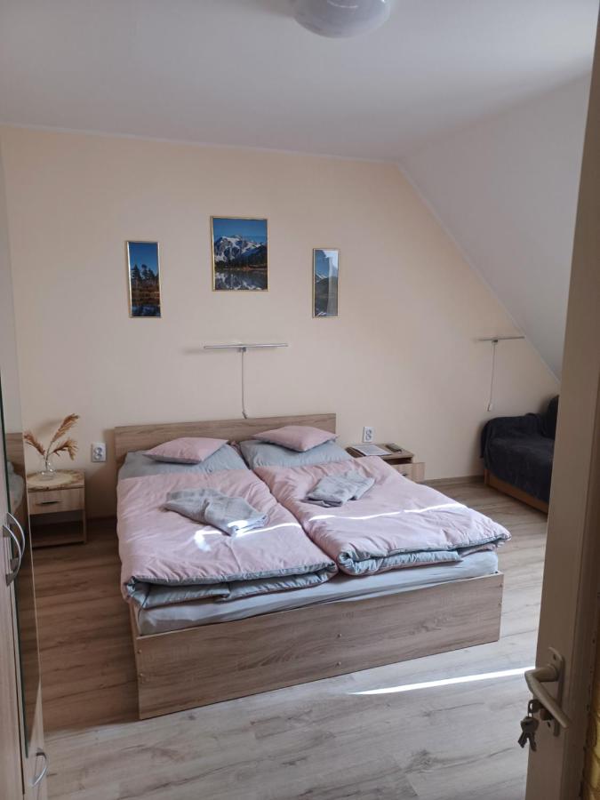 Camera Matrimoniale Deluxe con 1 Letto Supplementare