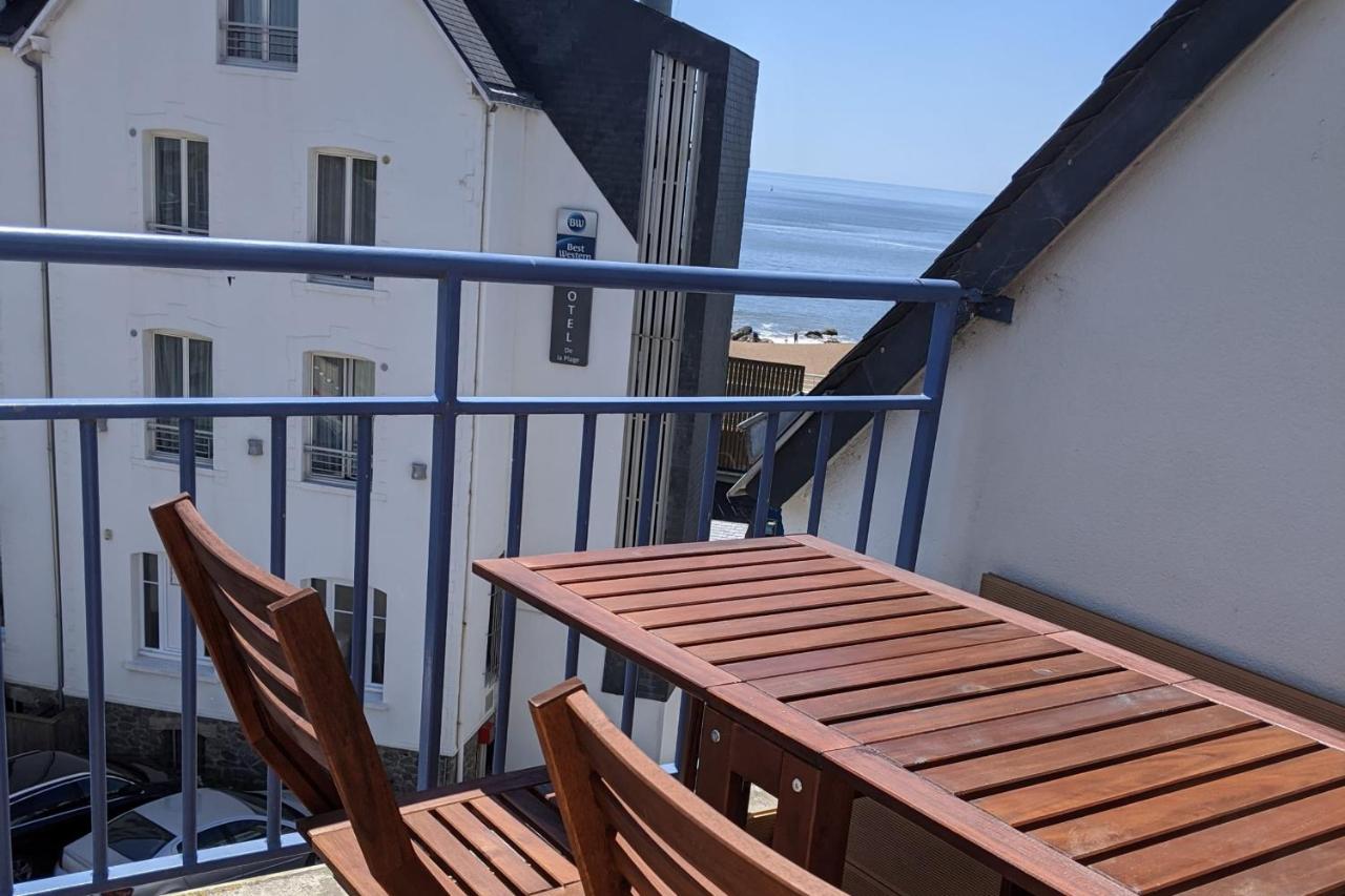 T3 Sea View with beach at 20m Saint-Marc-sur-Mer - Bed and Breakfast