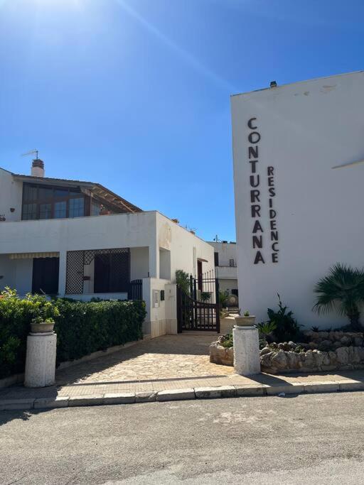Casa Conturrana,10 metri dalla spiaggia di San Vito - B&B