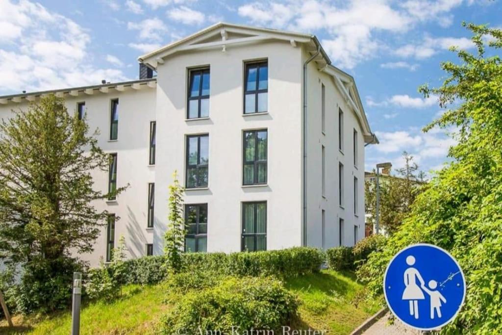 Villa Seevogel in Sassnitz mit Seeblick - B&B