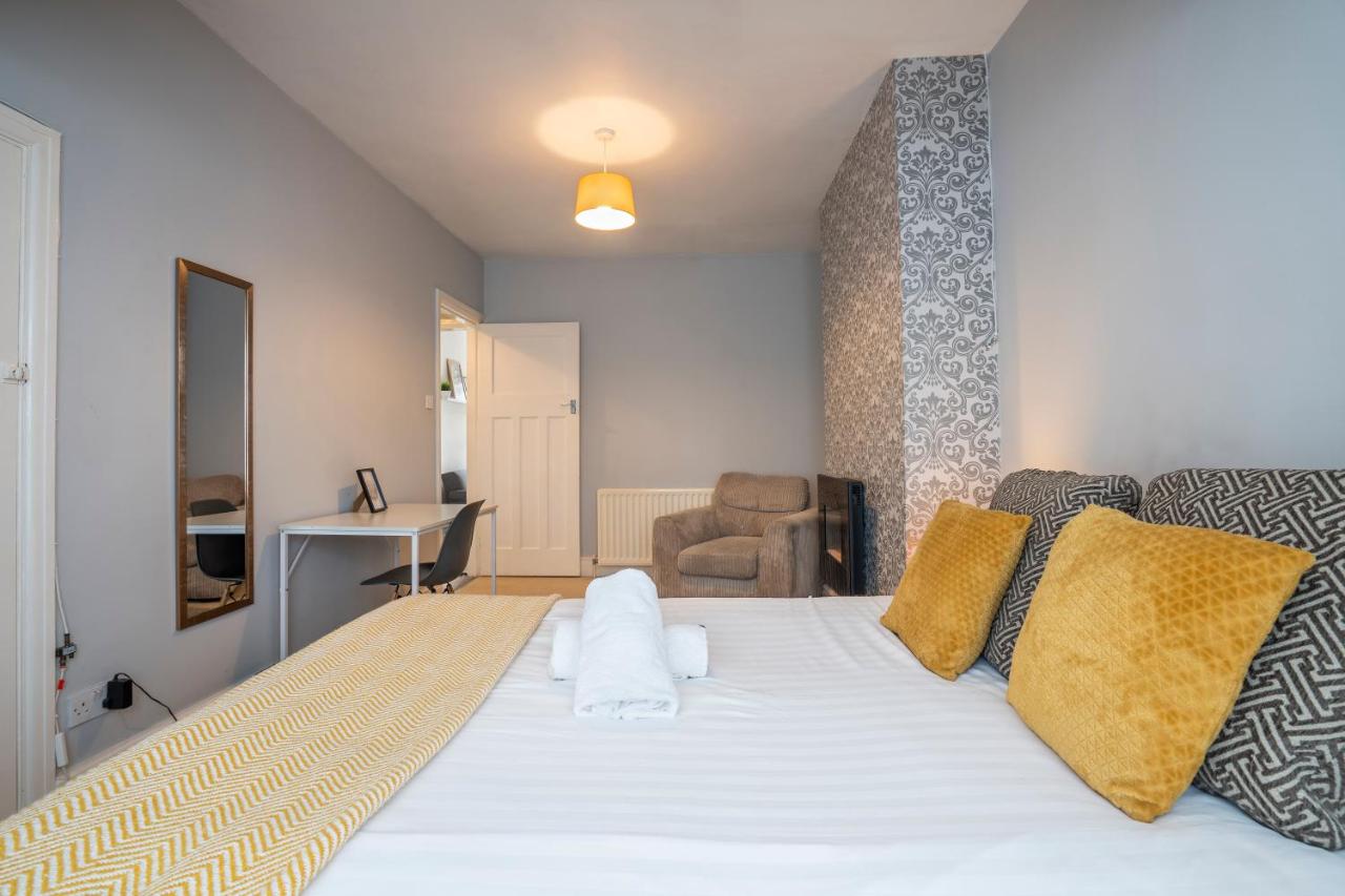 3 Bed Flat-Close to City Centre - Chambres d’hôtes