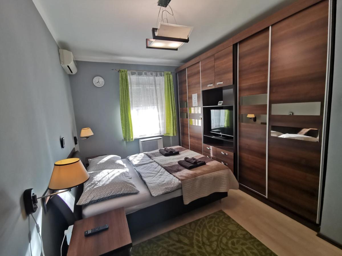 B&B Miskolc - Smart Business Apartman in Miskolc - Bed and Breakfast Miskolc