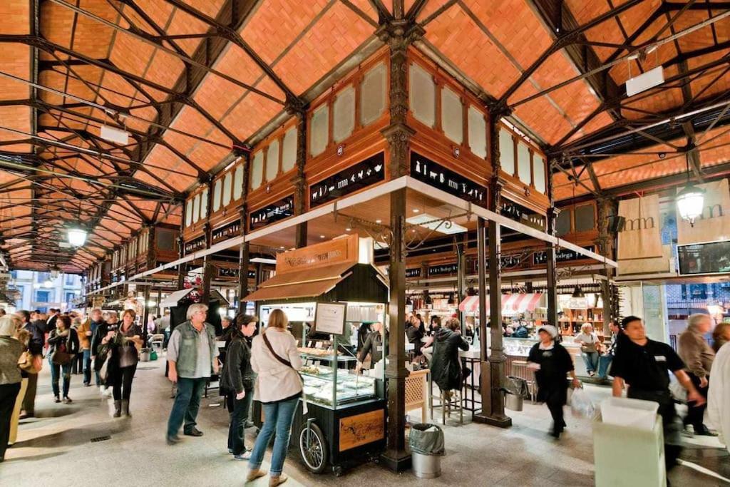 Calle Huertas Galería by RegalateMadrid - Chambres d’hôtes Madrid