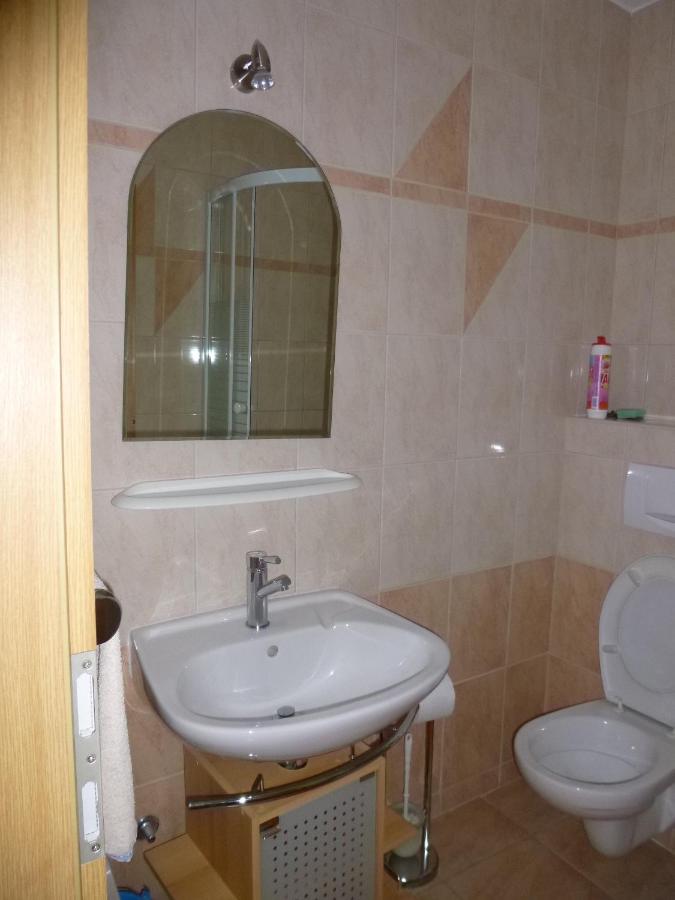 Monolocale con Divano-Letto