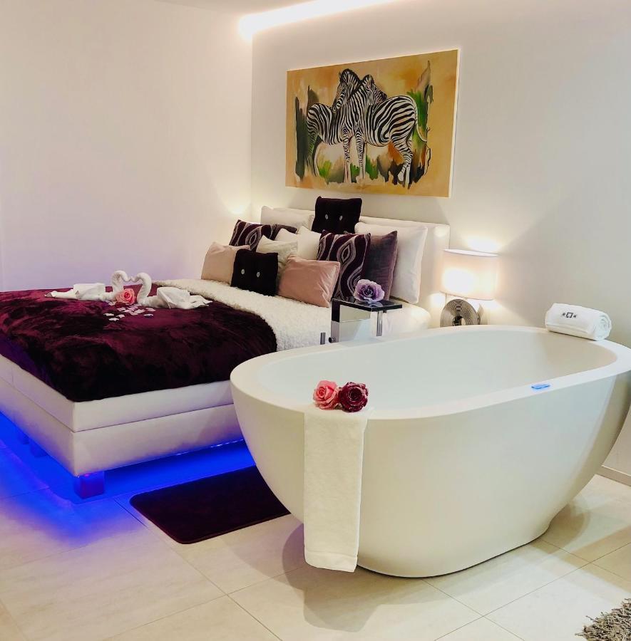 Suite Deluxe con bañera de hidromasaje