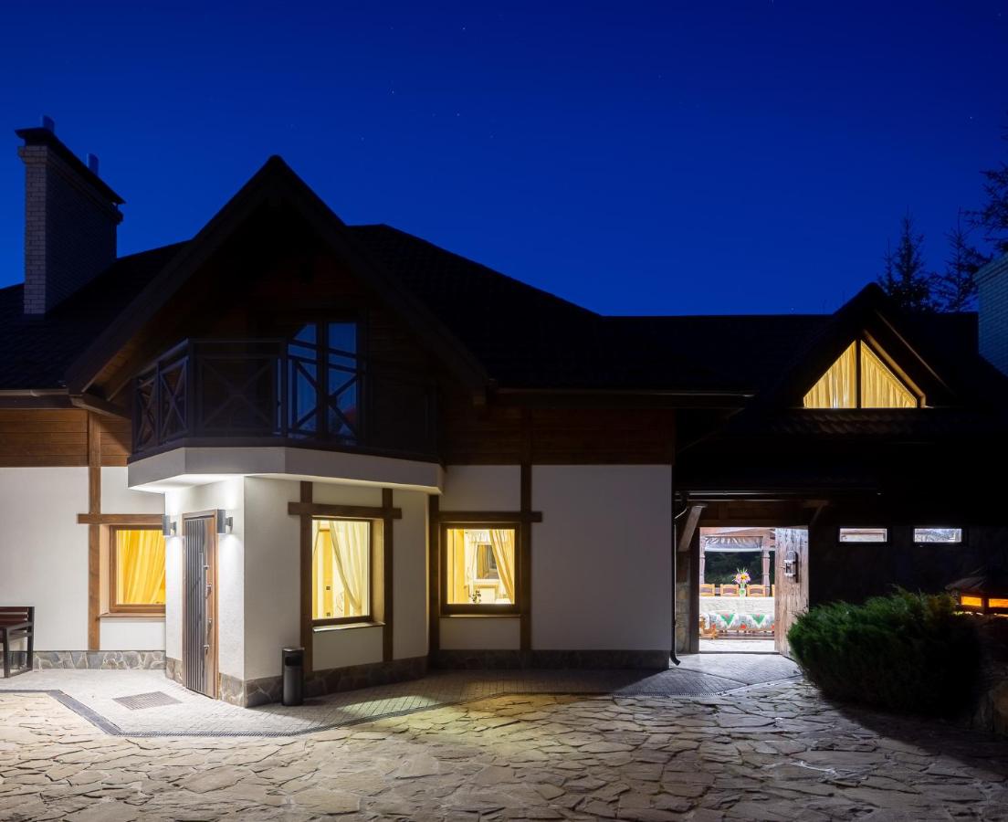 Садиба На Перевалі - Chambres d’hôtes Yablounytsia