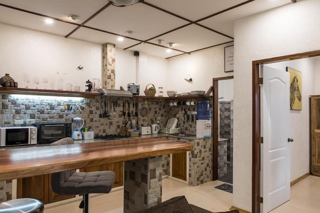 Alona Apartments - B&B Panglao