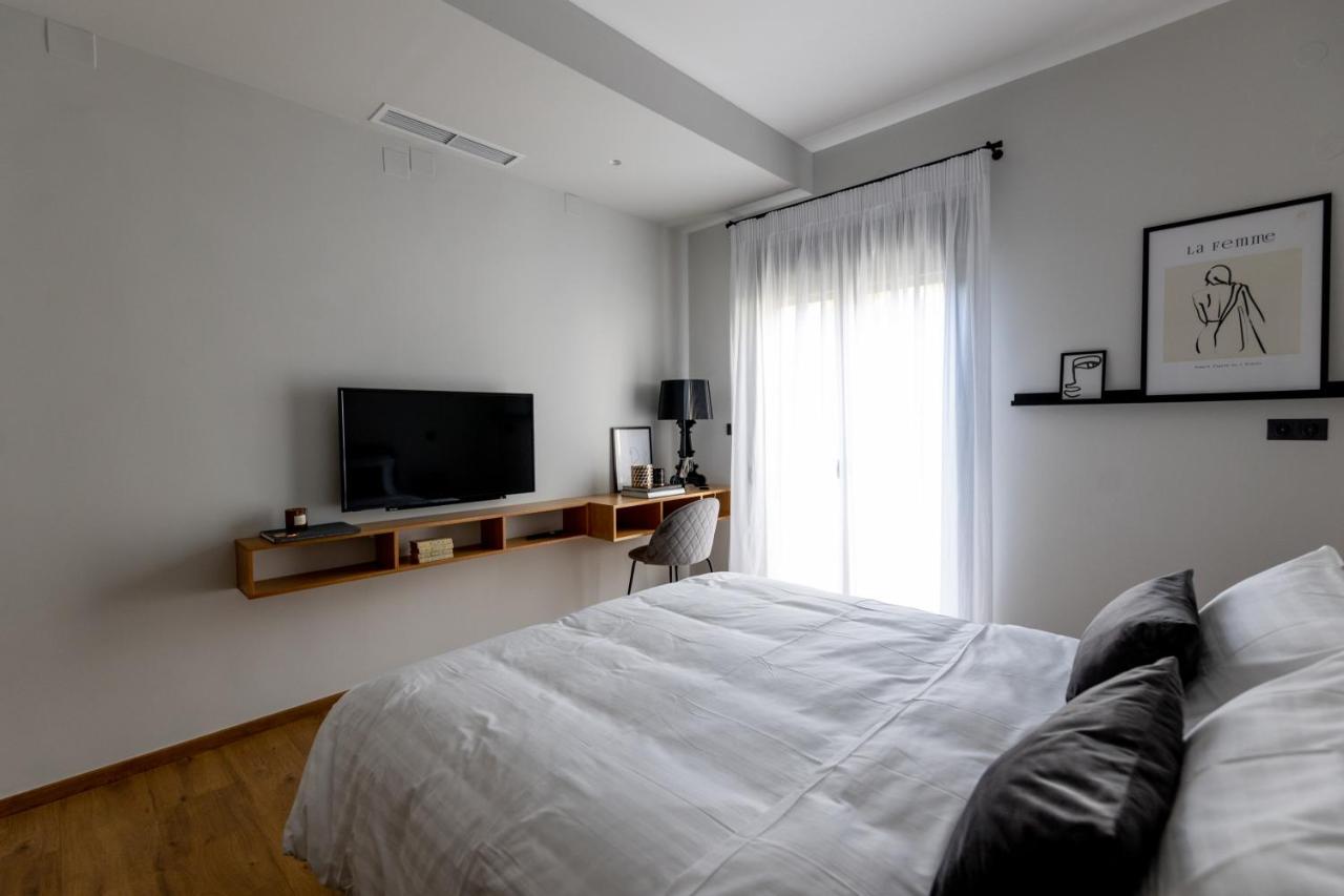 Apartment mit Balkon