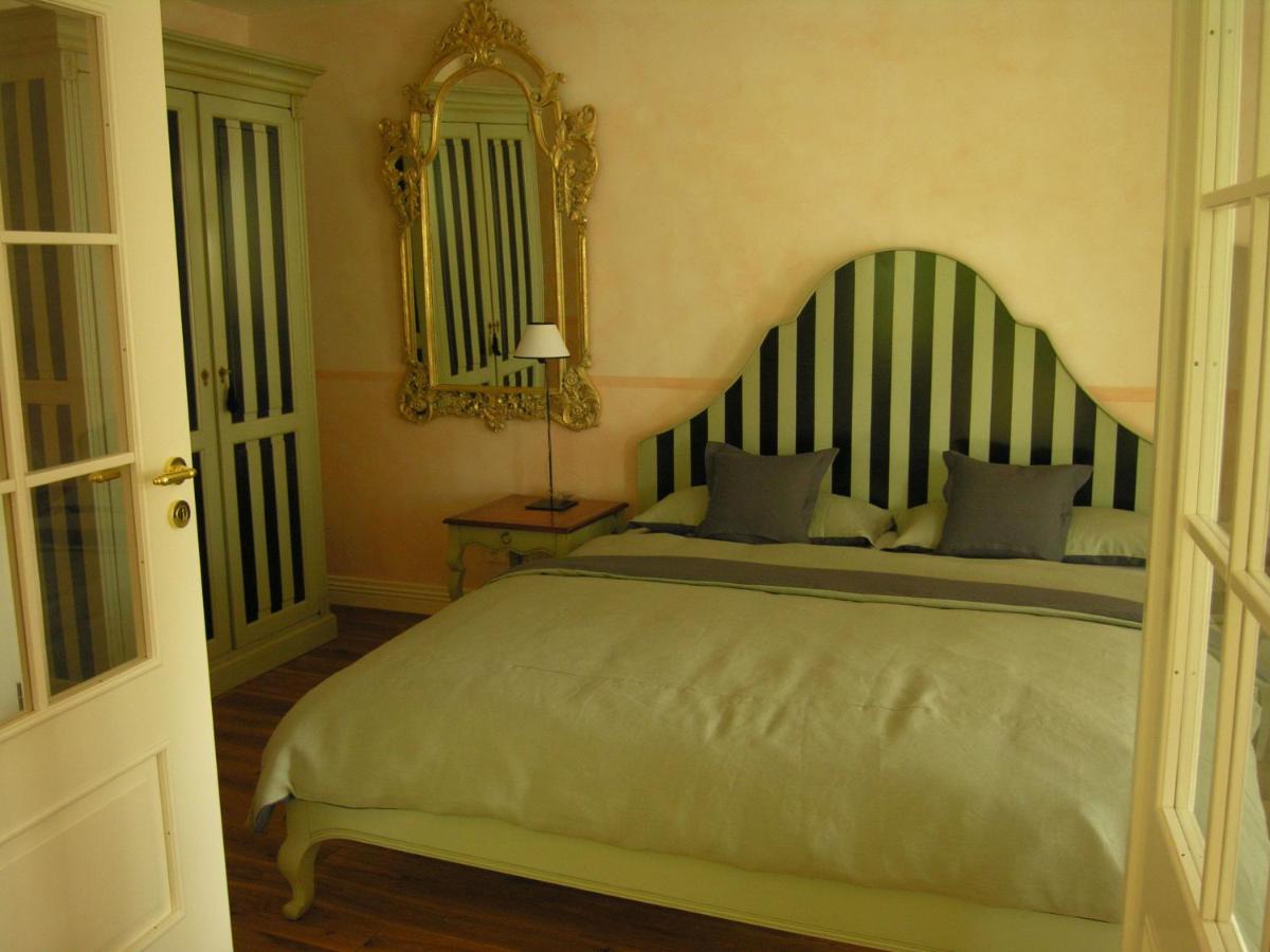 Apartment 3 (Il Grande)
