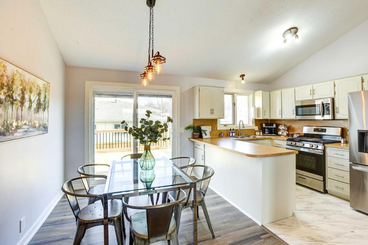 Pet-Friendly Omaha Vacation Rental with Deck! - Ferienwohnung