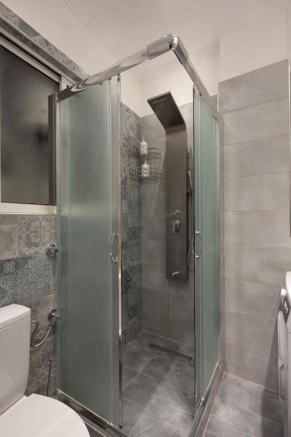 CENTRAL APT IN TOWN - Ferienwohnung Ágios Rókkos