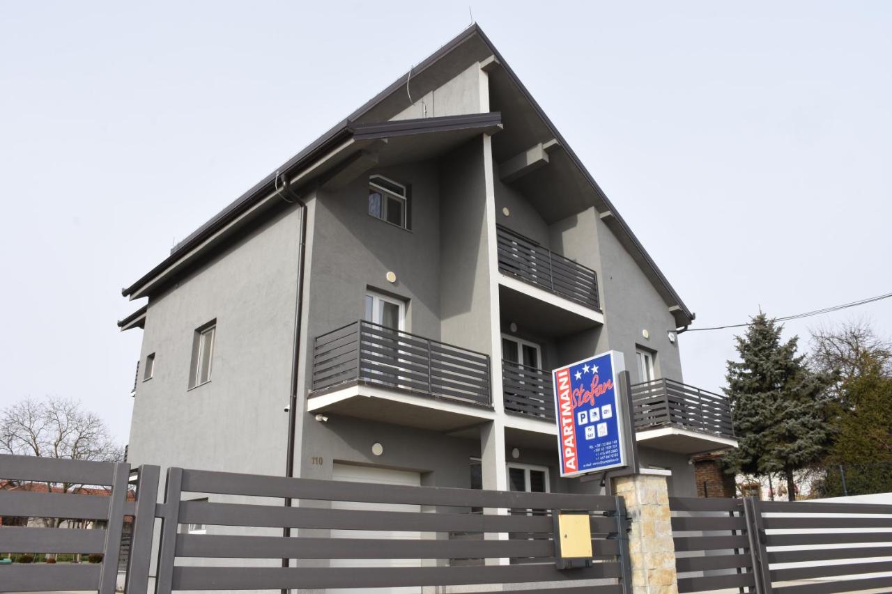 Apartmani Stefan - Bed and Breakfast Vrdnik