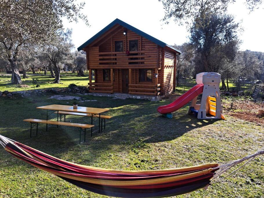 Olive & sea, Luxury two bedrooms cabin for 8 - B&B