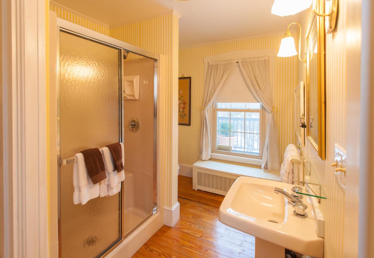 Chambre Simple Confort avec Balcon