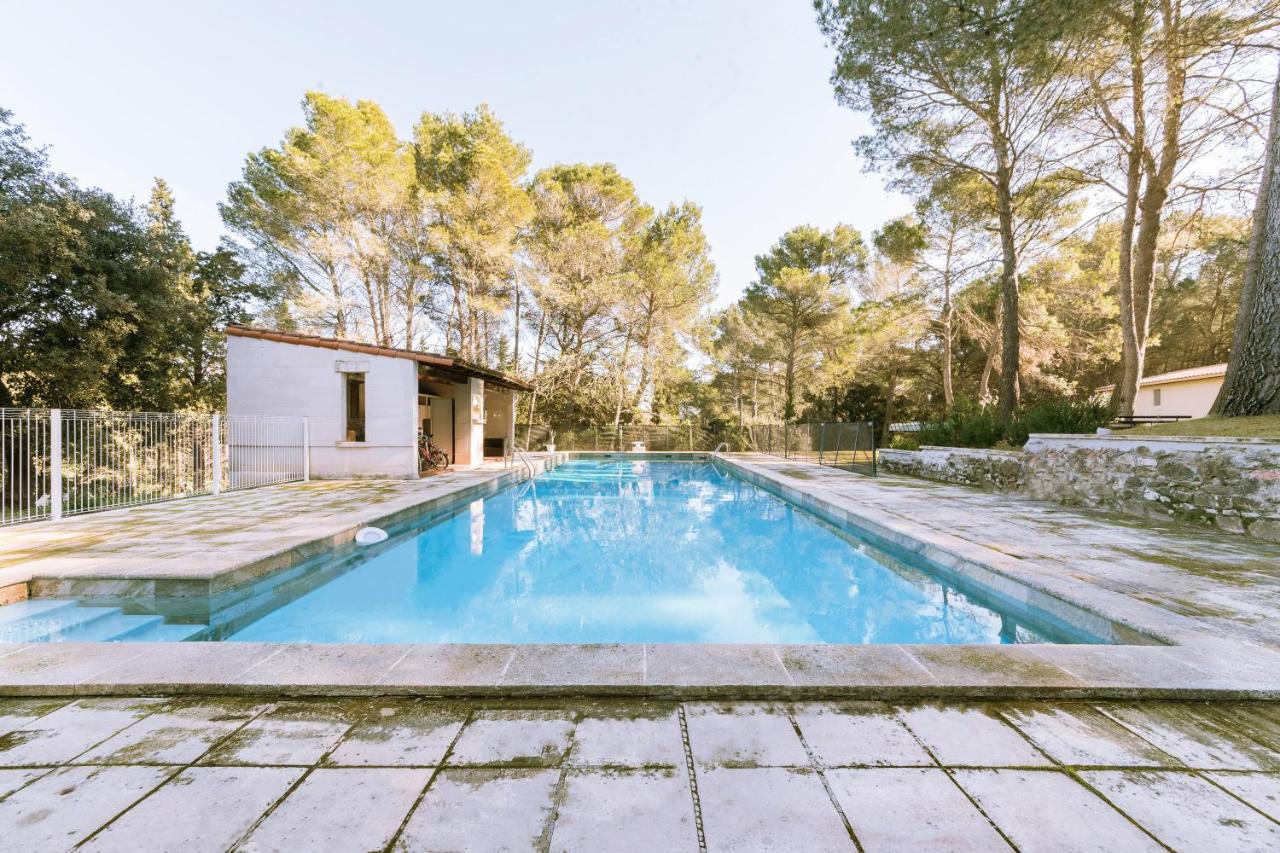 B&B Paradou - Mas Frederi - Maison avec piscine pour 10 - Bed and Breakfast Paradou