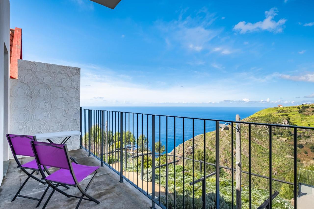 Apartment mit Balkon