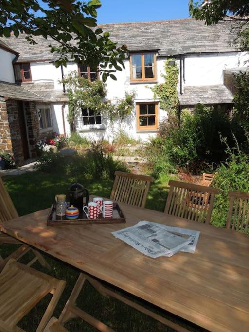 B&B Bude - Hallagather Self Catering - Bed and Breakfast Bude