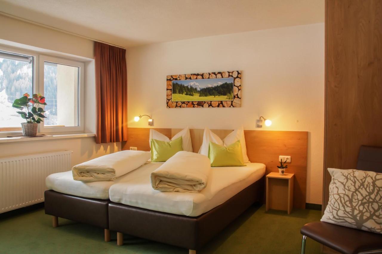 Apartment mit 2 Schlafzimmern (6 Erwachsene)