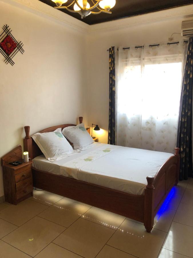 B&B Yaoundé - Grand Appartement à essos mobile - Bed and Breakfast Yaoundé